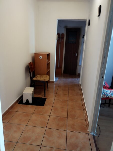 1 Decembrie 1918, Metrou, Titan Auchan 2 camere