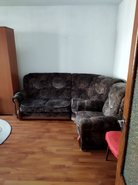 1 Decembrie 1918, Metrou, Titan Auchan 2 camere